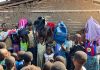 Ituri : Des enfants déplacés reçoivent des fournitures scolaires à Kasenyi